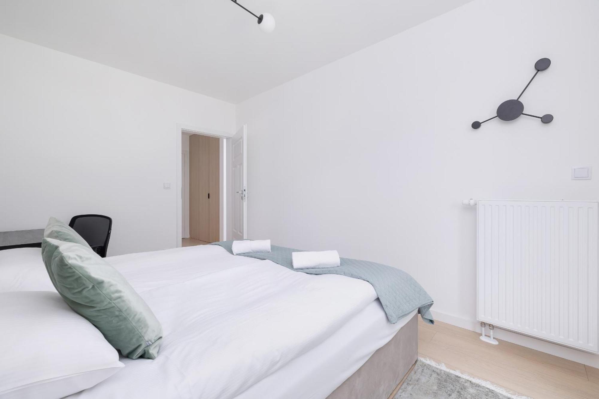 Krowoderska Apartment With Balcony Near City Center By Rent Like Home Cracovie Extérieur photo